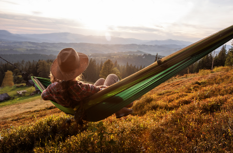 Pads & Hammocks